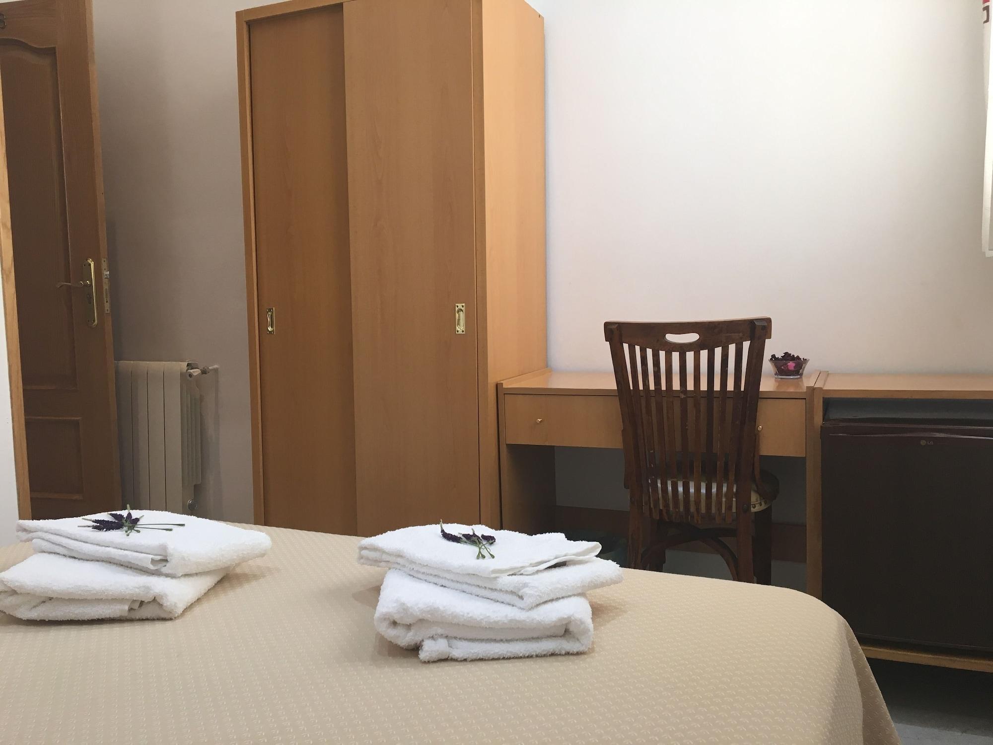 Hostal Residencia Lido - Madrid — Foto 1